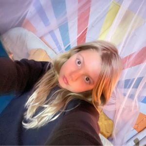 Meet your Posher, Harper